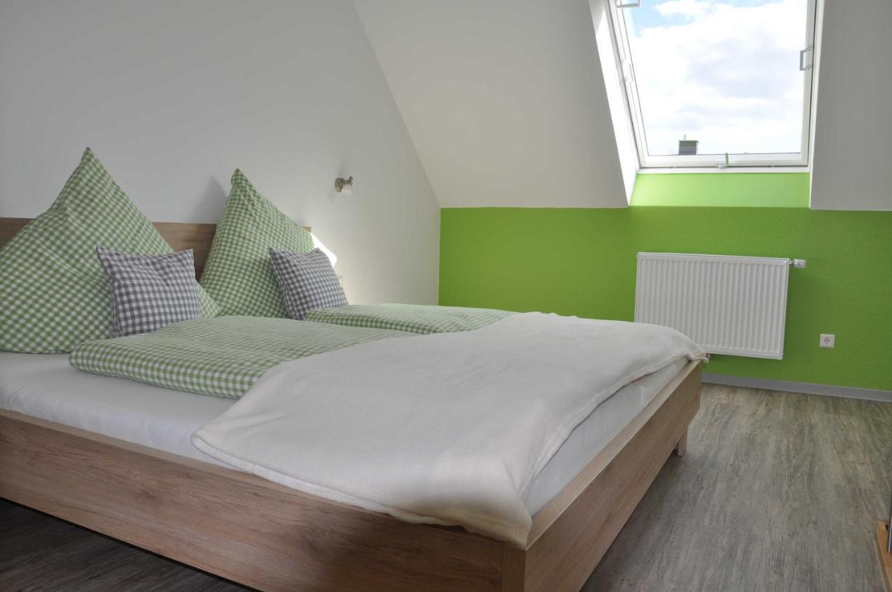 Ferienwohnung Vollert Obersulm エクステリア 写真